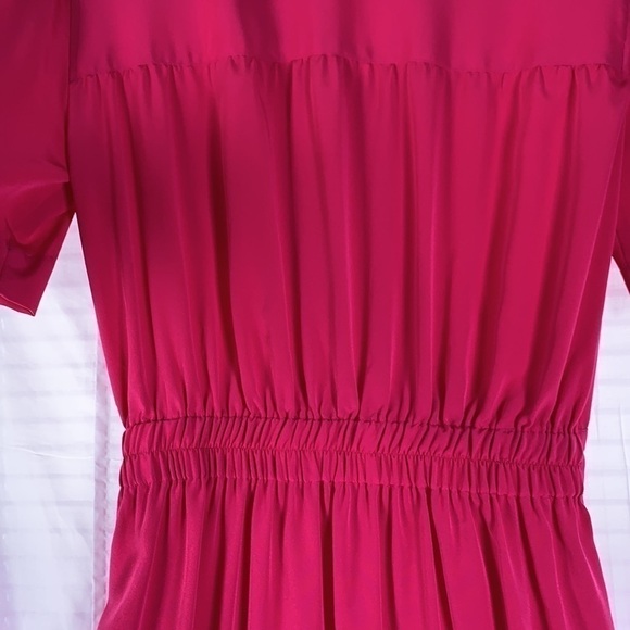 Ms. Chaus vintage dress with removable shoulder pads. - Picture 9 of 15